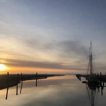 Nordseehaus Mit Piratennest *